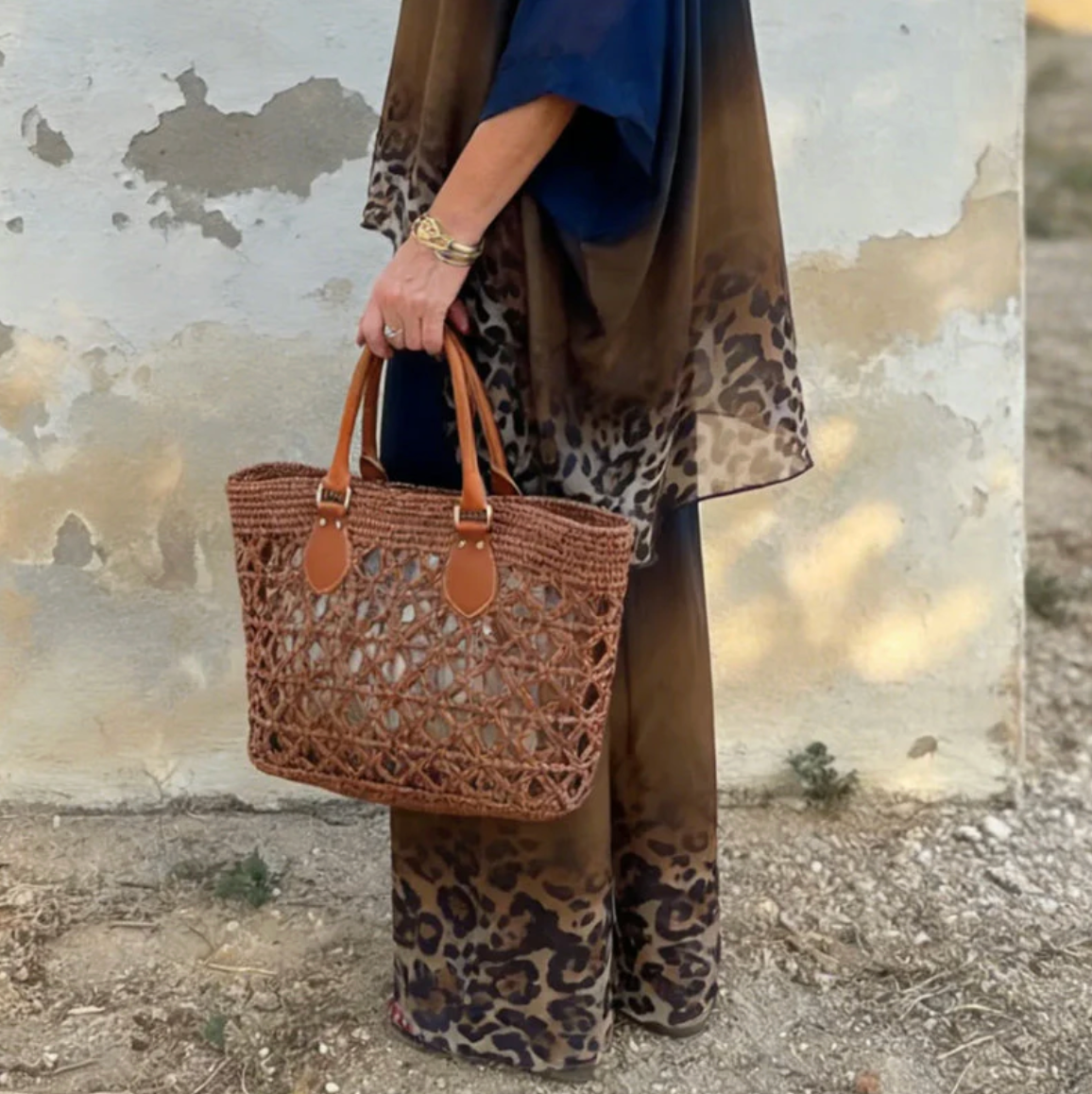 Conjunto Estilo Poncho - Donde la Audacia se Encuentra con la Comodidad