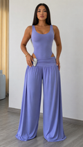 Conjunto Sasha - Diseño moderno que mezcla sensualidad y sofisticación.