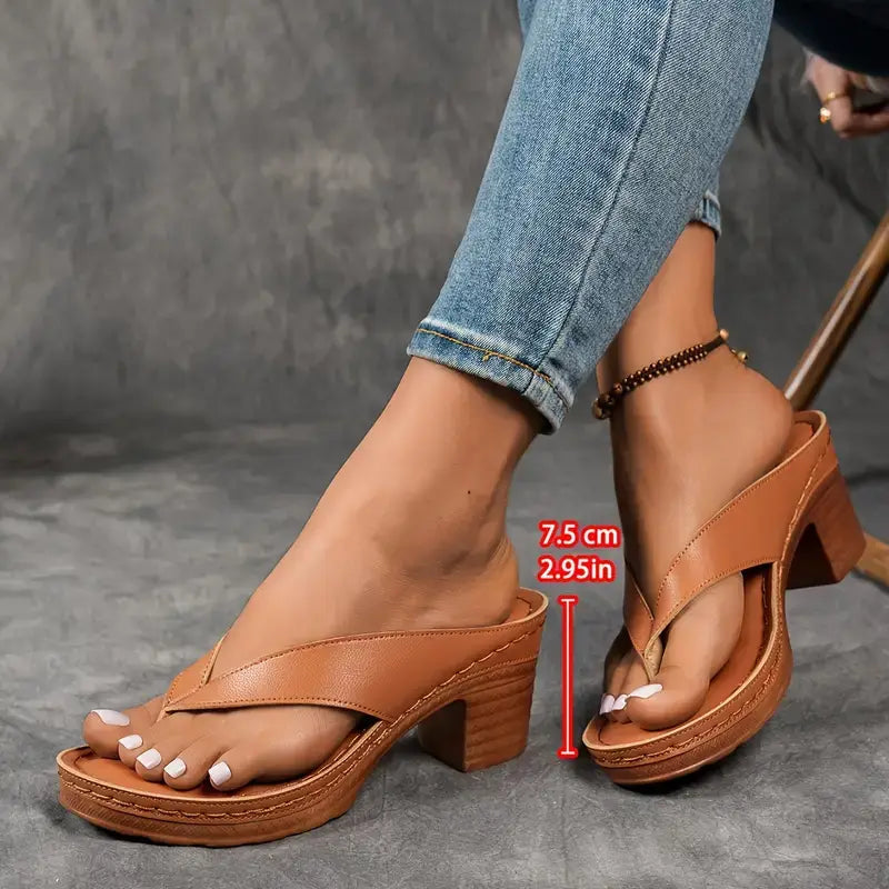 Sandalias Noemi - Suela con agarre para pasos firmes y seguros.
