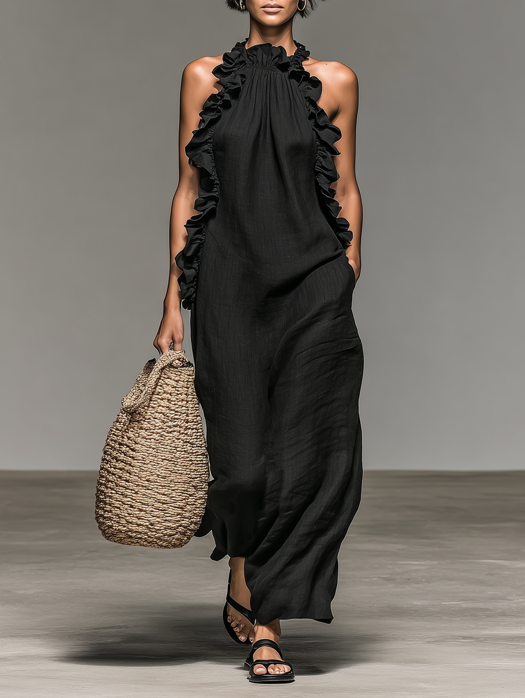 Brisa | Vestido maxi sin mangas con detalle de volantes